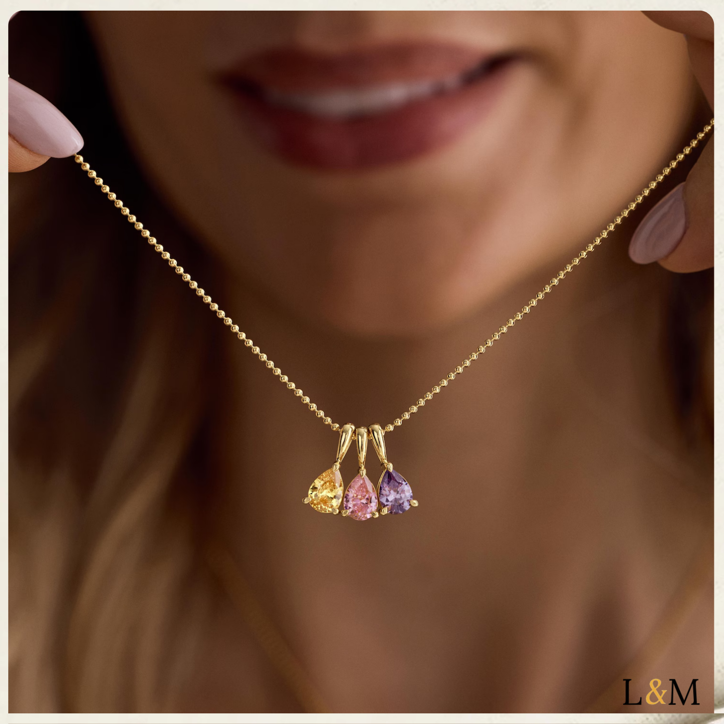 Collar personalizado con piedra de nacimiento en oro de 14 quilates