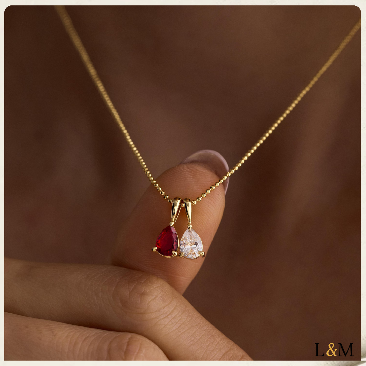 Collar personalizado con piedra de nacimiento en oro de 14 quilates