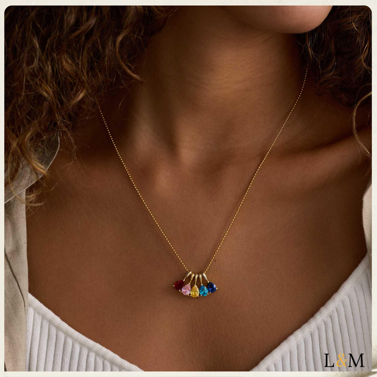 Collar personalizado con piedra de nacimiento en oro de 14 quilates