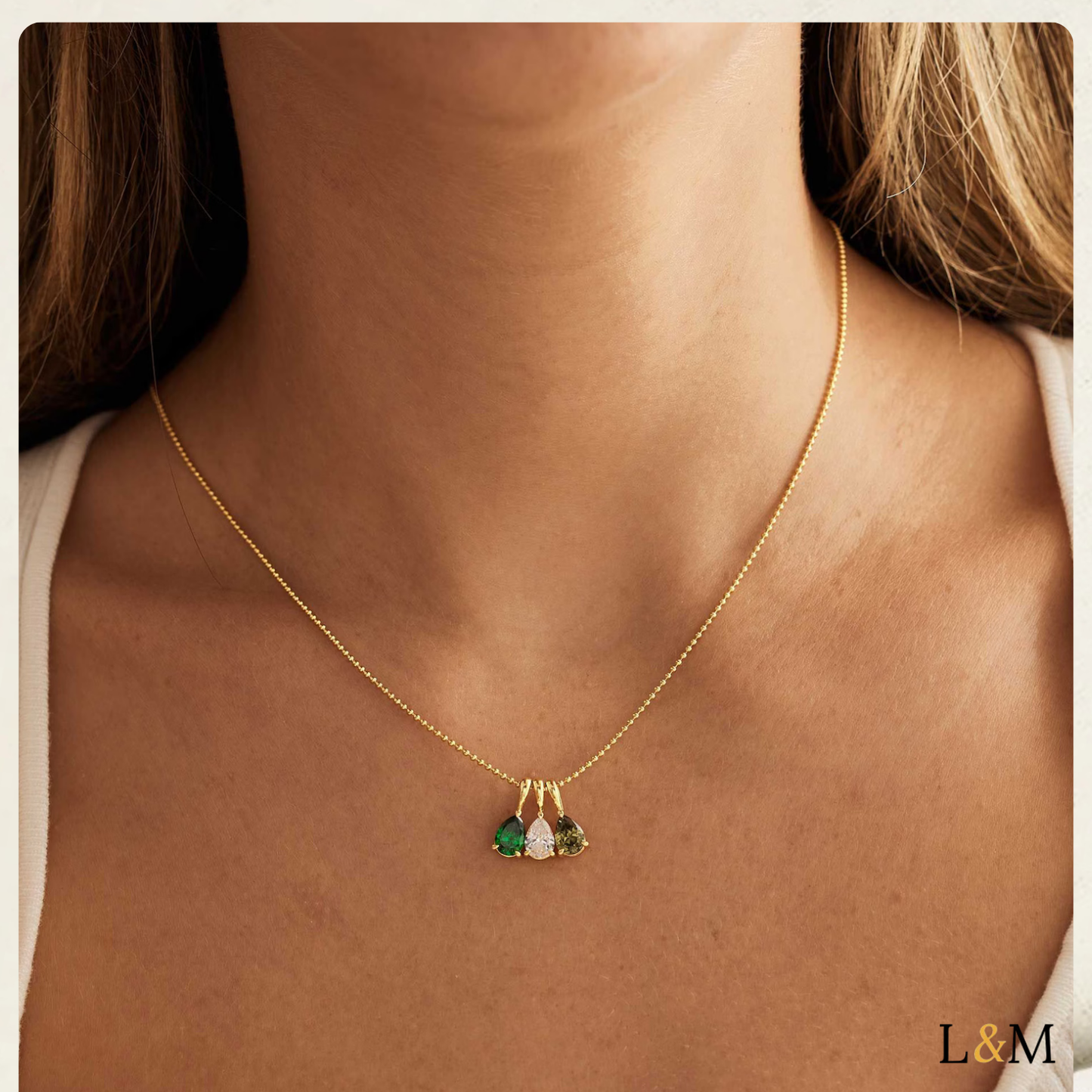 Collar personalizado con piedra de nacimiento en oro de 14 quilates