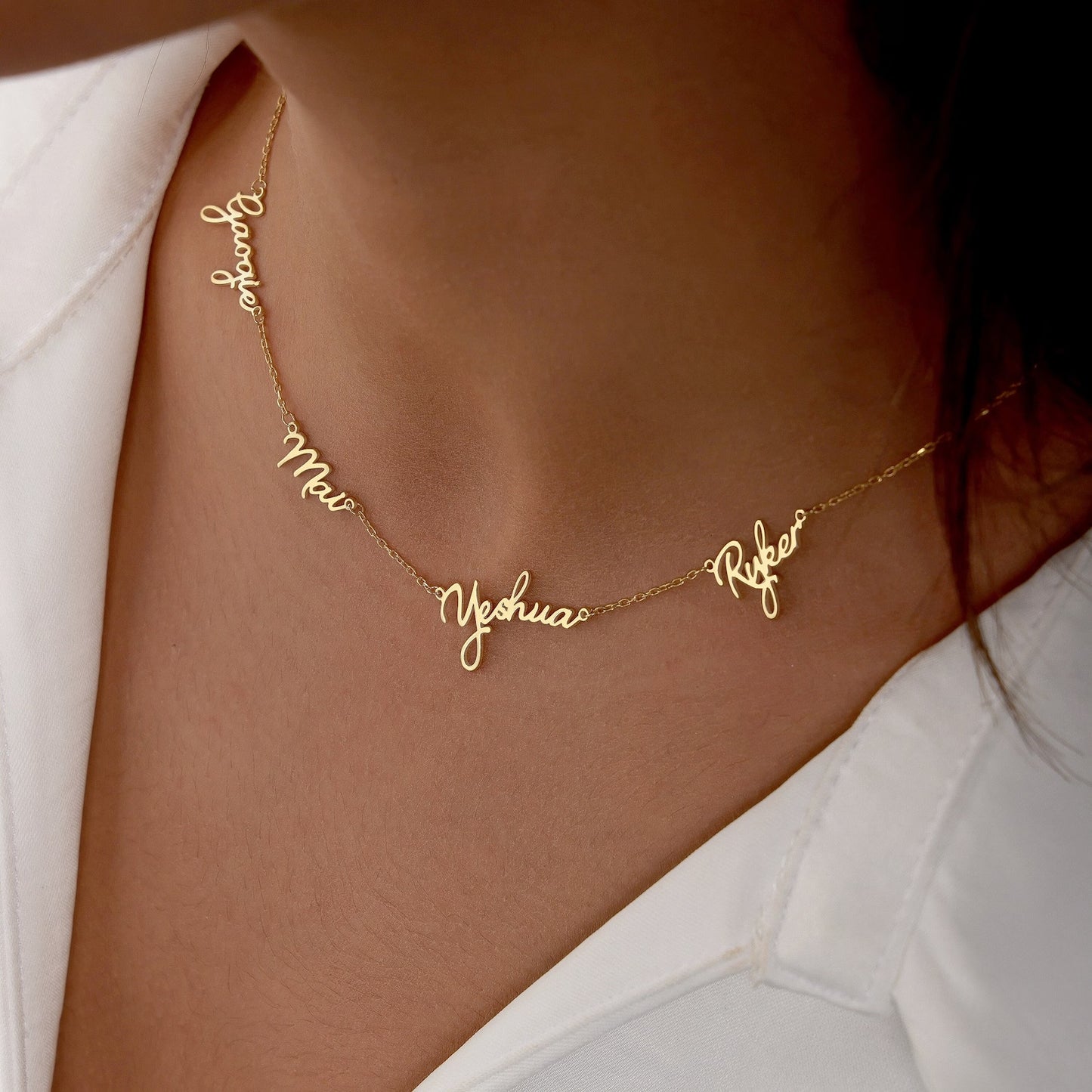 Collar personalizado con varios nombres