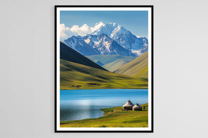 Affiche Lac Song-Kul – Impression d'art, vaste lac alpin et yourtes nomades