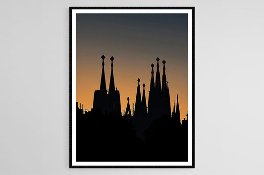 Affiche Sagrada Família – Poster Silhouette de Barcelone au crépuscule