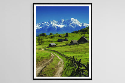 Affiche Montagnes Tatra – Poster sommets enneigés et vallée verte