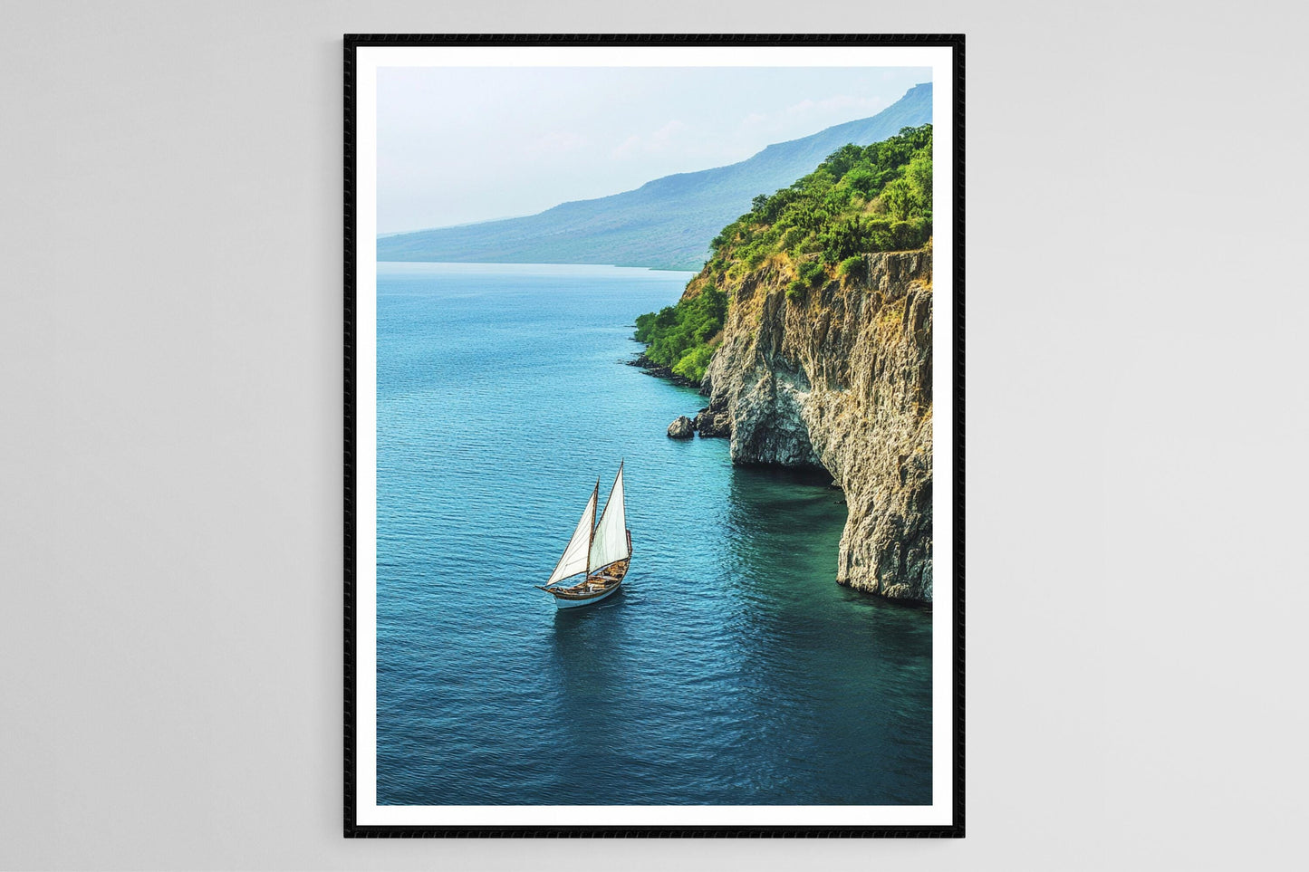 Affiche Lac Tanganyika – Impression artistique, eaux bleu profond et falaises majestueuses