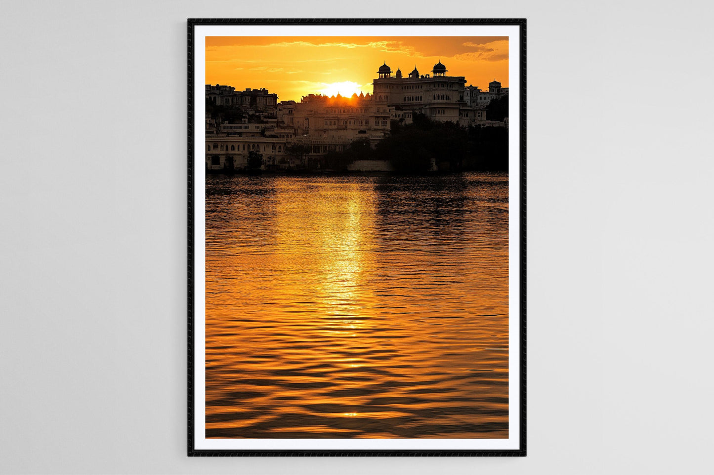 Affiche Udaipur – Poster Silhouette du Palais de la Ville au Crépuscule