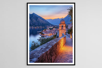 Affiche Kotor au Crépuscule – Poster Art de la Ville Médiévale