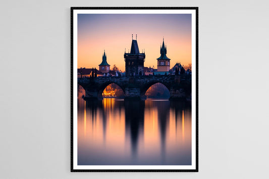 Affiche Pont Charles – Poster Silhouette de Prague au crépuscule