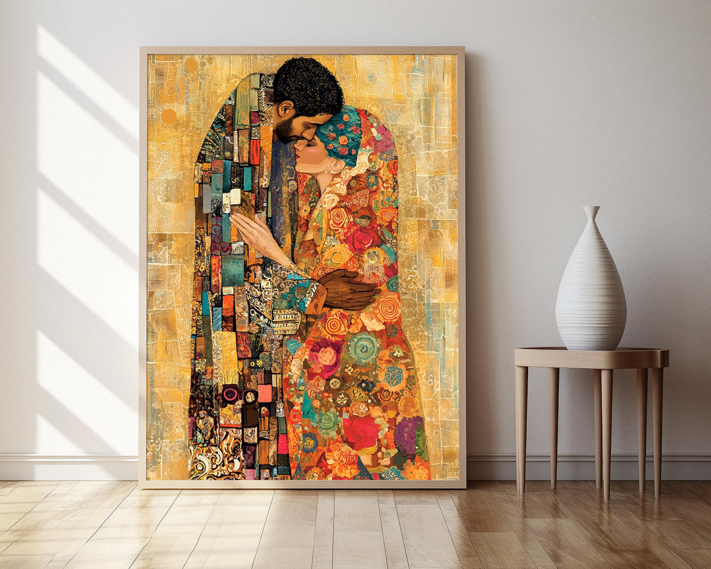 Affiche Couple Inspirée de Klimt – Poster Étreinte Romantique en Fleurs Dorées