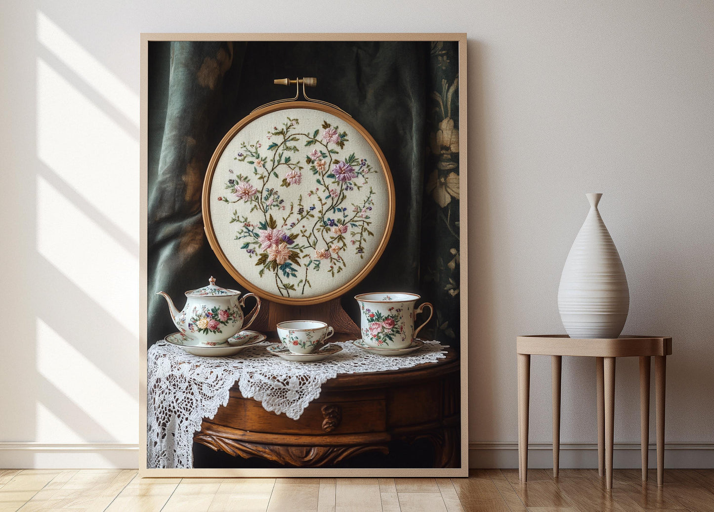 Affiche Broderie bosniaque – Poster décor floral dans un cerceau en bois