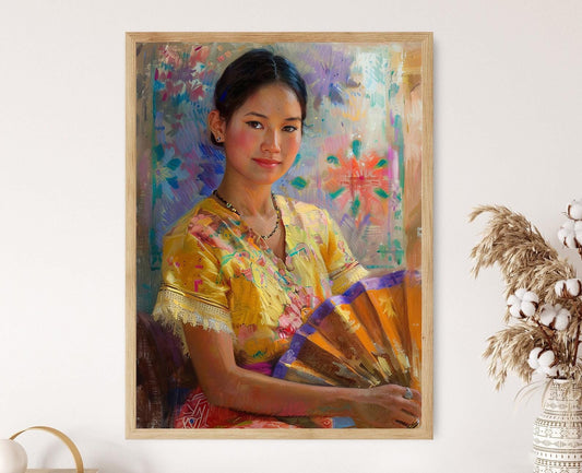 Affiche Élégante Femme Filipine – Illustration en Robe Traditionnelle