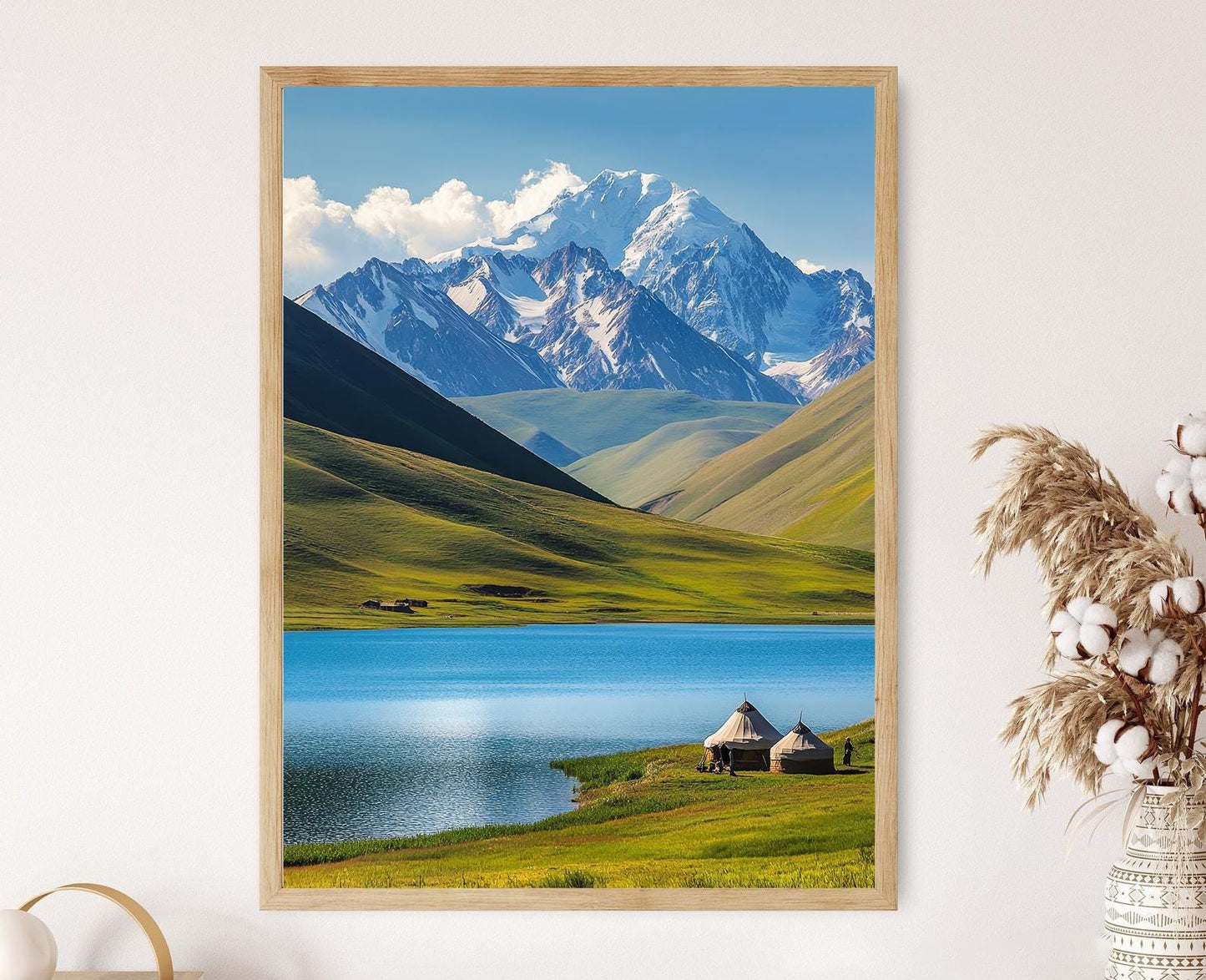 Affiche Lac Song-Kul – Impression d'art, vaste lac alpin et yourtes nomades