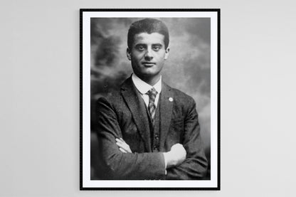 Affiche Vintage Pier Giorgio Frassati – Portrait du Saint Catholique