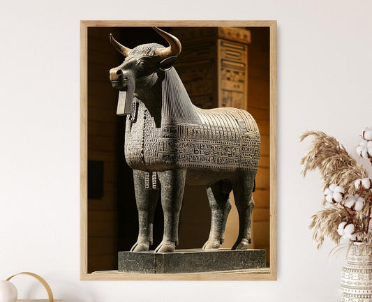 Affiche Taureau Mésopotamien – Poster Art Symbolique de Force et Protection