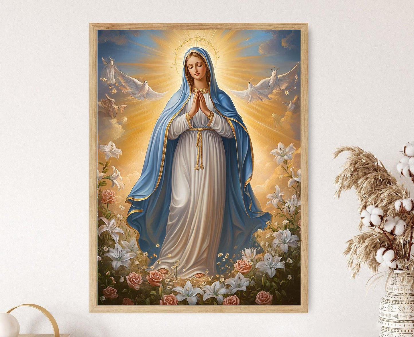 Affiche Notre-Dame de Grâce – Poster Art Mariale avec Lys Blancs